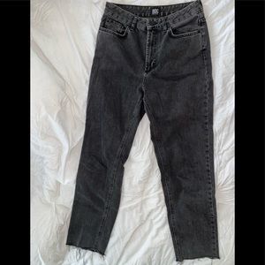 Urban Outfitters Mom Jeans